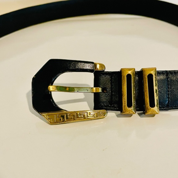 Gianni Versace Black Leather Medusa Medallions Belt Gold Hardware Men's 100/40 - Picture 12 of 14